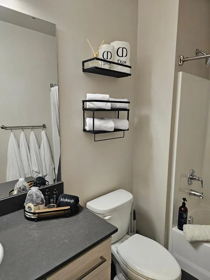 Chic Queen Anne Retreat Apartman Seattle